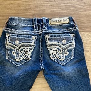 Rock revival capris